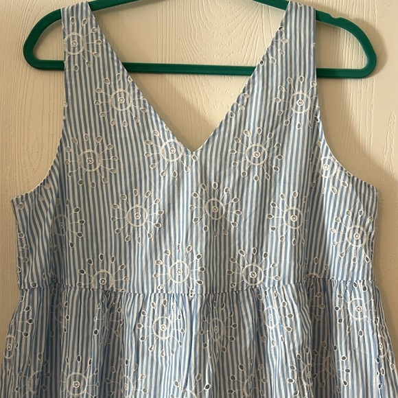 SOLD…Ann Taylor Loft Eyelet Striped Tiered Swing Dress Blue & White Size L NEW - Picture 5 of 16